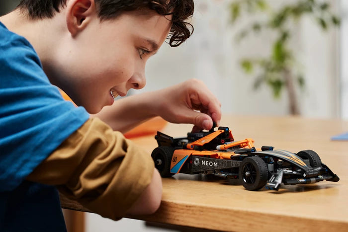 McLaren Formula E Race Car Lego Technic - 42169